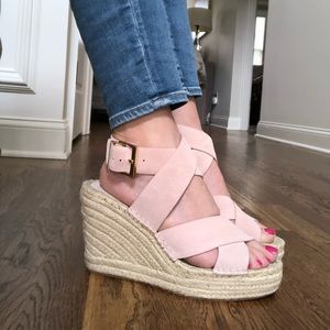 Kennneth Cole Wedges